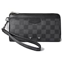 Portefeuille long en toile Damier Graphite Louis Vuitton N60379 en excellent état - Autre Marque