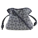 Bolsa de ombro Loewe Flamenco Clutch Anagram Canvas A411FC2X24 em ótimo estado