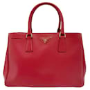 Bolso de hombro de cuero rojo Prada