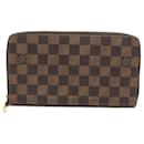 Louis Vuitton Zippy Organizer Coin Purse