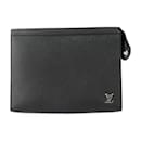 Louis Vuitton Taiga Black Pochette Voyage