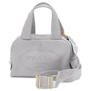 Sac 2Way Prada en cuir de veau, gris clair