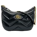 Bolsa de ombro em couro preto Gucci GG Marmont