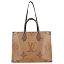 Borsa a Spalla Louis Vuitton On the Go MM Monogram Giant