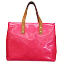 Bolsa Louis Vuitton Monogram Vernis Reade PM