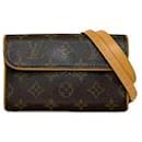 Pochette Monograma Louis Vuitton