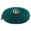 Sac à taille Gucci GG Marmont pour femmes