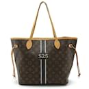 Louis Vuitton Monogram Neverfull MM Tote Bag