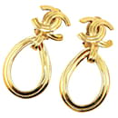 Boucles d'oreilles clips en plaqué or Chanel Coco Mark