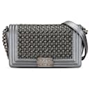 Bolsa de ombro Chanel Boy 25 com corrente