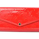 Louis Vuitton Vernis Coin Purse in Cerise