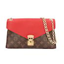 Bolso de Hombro Pallas Chain Monogram de Louis Vuitton