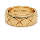 Chanel Coco Crush Medium Ring aus 18 Karat Gelbgold