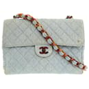 Bolso de hombro de denim azul Chanel