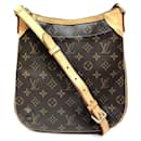 Louis Vuitton Monogram Odeon PM Schultertasche