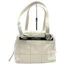 Bolso Chanel Chocobar en cuero caviar blanco