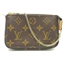 Pochette Accessoires Louis Vuitton