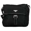 Bolso de hombro de nylon negro Prada