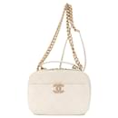 Chanel Matelasse Shoulder Bag in Ivory Caviar Leather