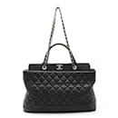 Bolsa Tote Portobello Matelassé Coco Mark da Chanel