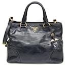 Bolsa de couro feminina Prada BN2533