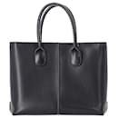 Tod's Small Di Tote Bag in Black Leather