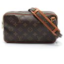 Bolsa de ombro em lona Louis Vuitton Pochette Marly Bandouliere M51828 em muito bom estado