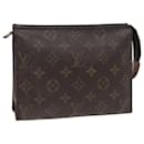 LOUIS VUITTON Monogram Poche Toilette 19 Pouch M47544 LV Auth 80495 - Louis Vuitton