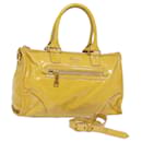 PRADA Sac à main 2 voies en émail jaune Auth 80092 - Prada