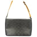 Louis Vuitton Monogramm Matte Alston Schultertasche