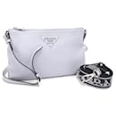 Prada Baby Blue Leder Schultertasche