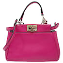 Borsa a spalla Fendi Micro Peekaboo in pelle viola