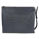 Sac à épaule en cuir bleu marine Fendi