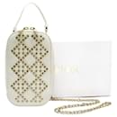 Christian Dior Schultertasche aus off-white Leder