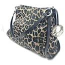 Bolsa de chef Fendi com estampa de leopardo