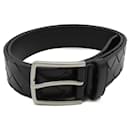 Ceinture en cuir de veau noir Bottega Veneta