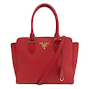 Prada Saffiano Lederhandtasche