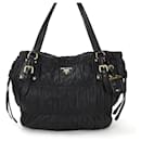 Bolso tote de cuero negro Prada