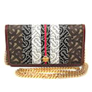 Burberry Logo Women's Chain/Shoulder Wallet