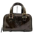 Sac Pouch Vanity Anagram Loewe en Émail Marron