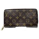 Carteira Zippy Monogram Louis Vuitton M42616