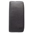 Louis Vuitton Zippy Wallet in Black Taurillon Leather