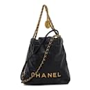 Bolso de hombro de piel de cordero negro Chanel