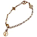 Pulseira charm Louis Vuitton Monogram Forever Young