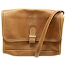 Borsa a spalla Loewe vintage in pelle marrone