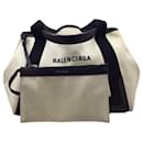 Borsa Cabas Navy di Balenciaga