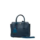 Borsa a spalla in pelle blu MCM