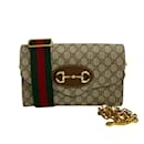 Bolso de Hombro Gucci 1955 Horsebit GG Supreme Sherry Line