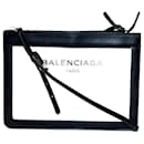 Sac à épaule Balenciaga Navy Pochette S 390641