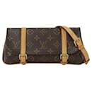 Bolsa de cintura feminina Monogram Louis Vuitton